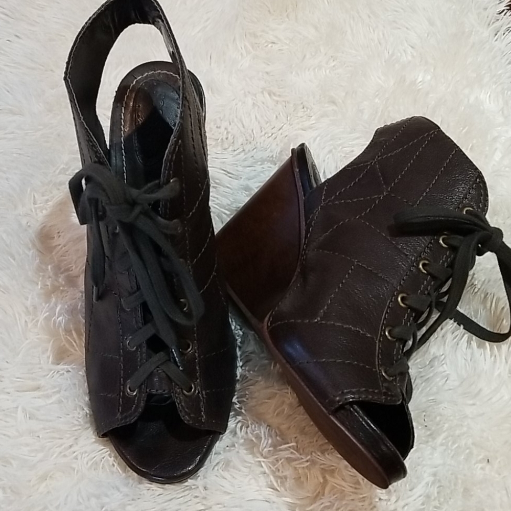 Fossil Wedge Booties, Size 8 1/2 - image 2